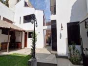 VENTA DE HERMOSA Y ESPACIOSA CASA, CASUARINAS SUR SURCO