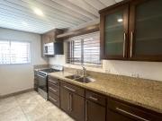 Venta de hermosa y muy grande propiedad ubicada a 3...