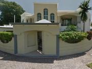 Venta de hermosa y muy grande propiedad ubicada en una...