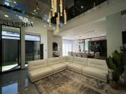 Venta de increible y moderna casa amueblada en Fracc....