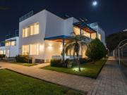 Venta de linda Casa en Condominio Playa Azul