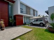 VENTA de linda casa en La Molina