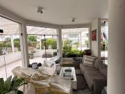 Venta de linda casa en Totoritas en esquina, a una...