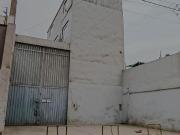 VENTA DE LOCAL COMERCIAL / ALMACEN ATE