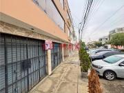 Venta De Local Comercial De 71 M² en La Molina, Sta....