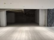 Venta de Local Comercial n°4 en Centro Empresarial La...