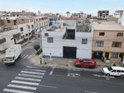 VENTA DE LOCAL COMERCIAL LA PERLA ALTA ID: 3 3 3 1 8