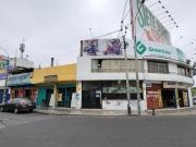 VENTA de Local Comercial Ubicado en Av. Santiago de...
