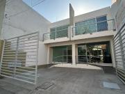 VENTA DE LOCALES EN AVENIDA ZONA NORTE, LEÓN, GTO