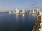 Venta de LUJOSO APARTAMENTO FRENTE AL MAR