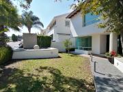 VENTA DE MAGNIFICA CASA EN PRADO LARGO !