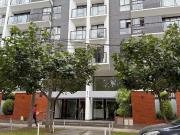 VENTA DE MINIDEPARTAMENTO FRENTE A PARQUE EN LINCE...