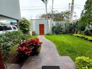 VENTA DE MODERNA CASA EN SAN BORJA US$ 630,000