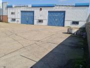 VENTA DE NAVE CON PARCELA