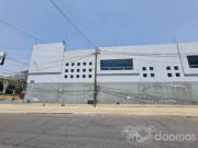 Venta de Nave Industrial con oficinas sobre Blvd...