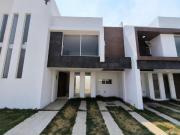 VENTA DE NUEVA CASA EN CHOLULA FRACCIONAMIENTO, XIXITLA...