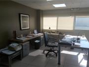 VENTA DE OFICINA CORPORATIVA EN URDESA, FRENTE A ALBAN BORJA