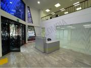 Venta De Oficina De Dos Plantas Sector Comercial De...
