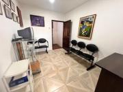 Venta de Oficina en Condominio Pegar, Calles Colon Entre...