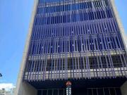 Venta de oficinas obra gris en Las Mercedes