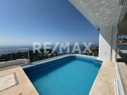 Venta de Pent house con vista al mar
