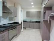 Venta de PH en Lomas Country Club