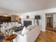 Venta de Piso de 6 Ambientes c/ Dep. en Ayacucho y Guido