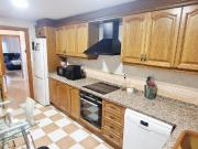 Venta de Piso en PAU Taxida – 2 Dormitorios, 2 Baños,...