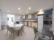 Venta de piso en planta baja, reformada con 3...
