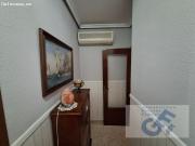 VENTA DE PISO PARA ENTRAR A VIVIR MUY CUIDADO