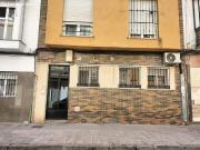Venta de piso sin posesión en zona de Levante de Córdoba