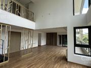 Venta de Piso tipo Dúplex de tres dormitorios y cochera...