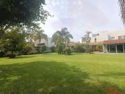 Venta de propiedad a precio de terreno en Residencial...