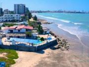 VENTA DE PROPIEDAD RENTERA FRENTE AL MAR CDLA PUERTAS...