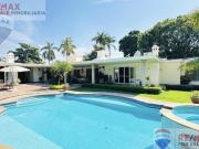 Venta de Residencia en Palmira, Cuernavaca,...