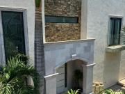 VENTA DE RESIDENCIA EN PRIVADA EL URO, MONTERREY, N. L