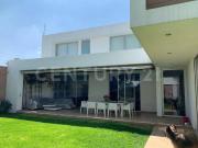 Venta de Residencia Fracc. La Arbolada en Morillotla