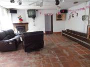 VENTA DE SOLAR EN MARACENA JUNTO A LAS VIAS DEL METRO