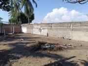 VENTA DE TERRENO CON CONSTRUCCION