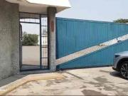 Venta de Terreno con taller, bodega, almacén, oficinas...