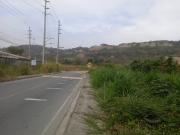 Venta de terreno de uso comercial en la joya