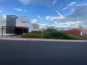 VENTA DE TERRENO EN EL FRACCIONAMIENTO EL REFUGIO,...