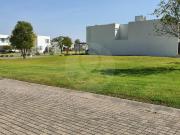 Venta de Terreno en Residencial Lago del Bosque, Zamora...