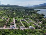 Venta de terrenos en Colinas de Cajititlán