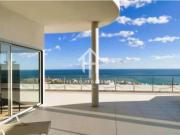 Venta de un amplio piso en Benalmádena