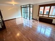 Venta de un amplio piso en Oviedo centro
