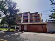 VENTA DEPARTAMENTO 157 MT2 EN LA MOLINA PRIMER PISO...