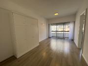 Venta Departamento 1 ambiente al frente con balcón, Zona...