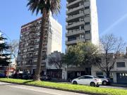 Venta departamento 1 dormitorio Av Francia 1300