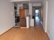 VENTA Departamento 1 dormitorio con balcón frente y...